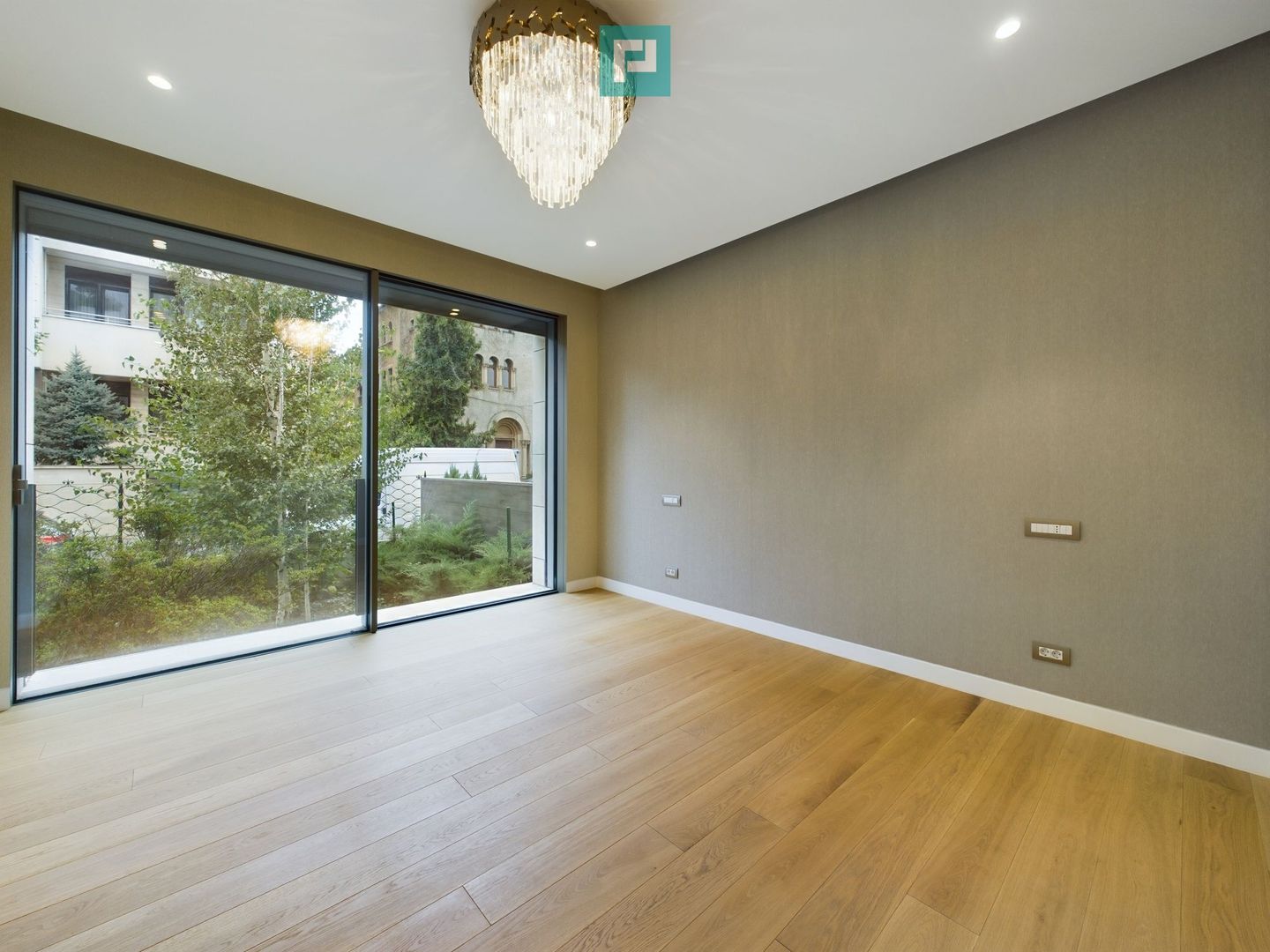 Apartament de Lux cu 3 Camere în Zona Dorobanți - Poză 5