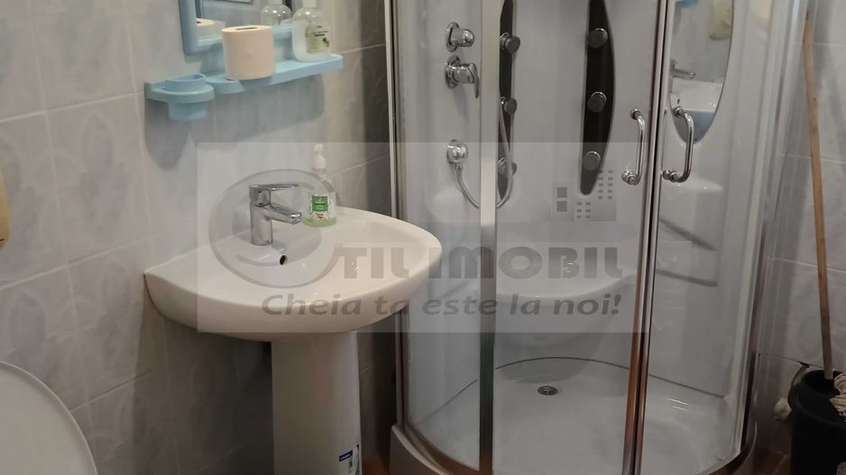 Apartament 2 camere, 70 mp, prima închiriere- Cug-Providenta - Poză 8