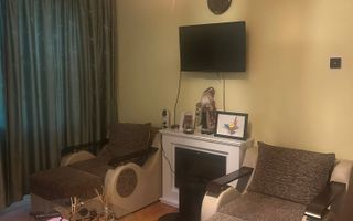 Apartament 2 camere, etaj 3, Trivale, la intrare in cartier - Poză 2