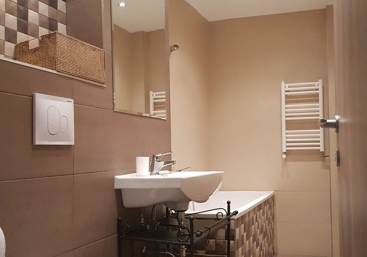 Nerva Traian, Foisorului, studio de lux - Poză 4