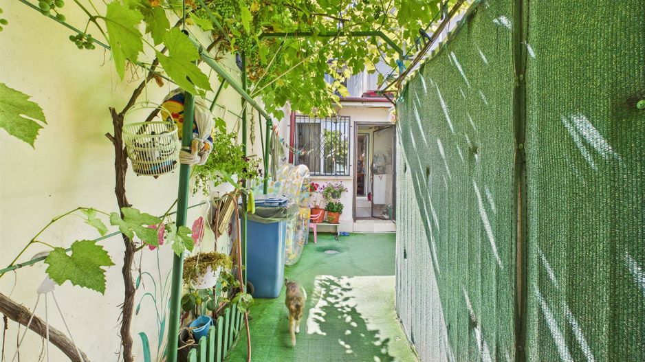 Casă cu 4 camere pe Bd. Laminorului – modernă și întreținută - Poză 24