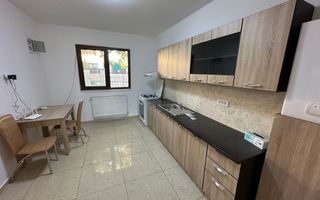 Casă / Vilă cu 4 camere de vanzare  în zona Aradului - Poză 5