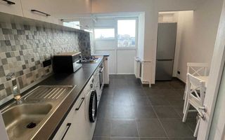 Apartament 2 camere, mobilat lux, piata Victoriei, vedere panoramică - Poză 3