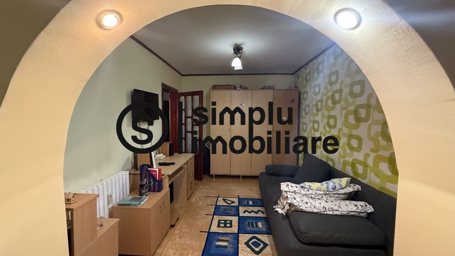 3 decomandate, etaj 2/4, centrala termica, Rovine - 157 000 Euro - Poză 12