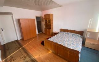 Pensiune / Casă 400 MP | Str. Mihai Eminescu - Poză 13
