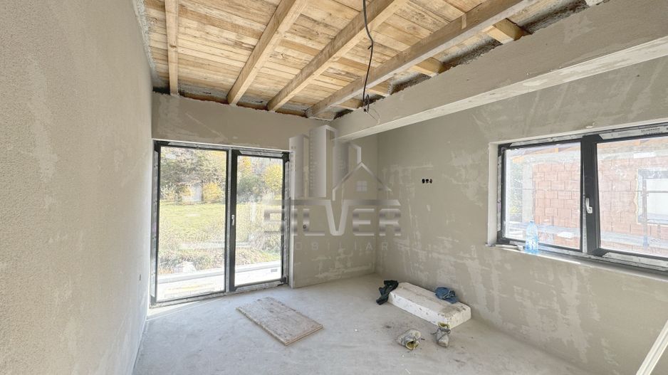 Casa  tip duplex/Teren 250mp/zona strazii Tautiului. - Poză 14