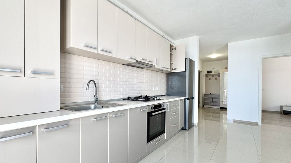 Apartament 2 camere Giroc zona Esso, bloc cu lift - Poză 8