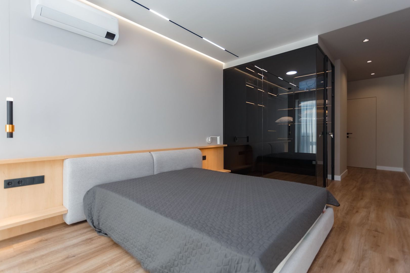 De vânzare apartament, 2 dormitoare, str. Teatrală 3, Centru. - Poză 8