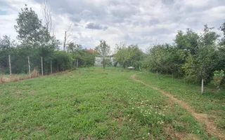 Casa +1.800 mp teren intravilan de vanzare zona Popoveni - Poză 11