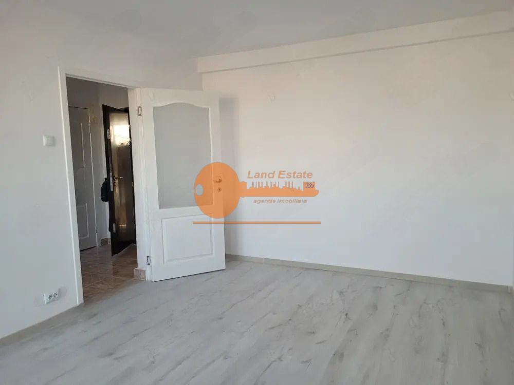 2 camere Coplexul Apusului - Poză 1