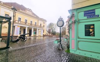 APARTAMENT ULTRACENTRAL SIBIU | 1 MIN PIAȚA MARE | 3 CAMERE | ETAJ 1 - Poză 11