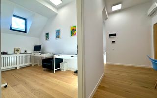 Spatiu de birouri *3 camere* / Cladire Istorica stil Brancovenesc / Universitate - Poză 14