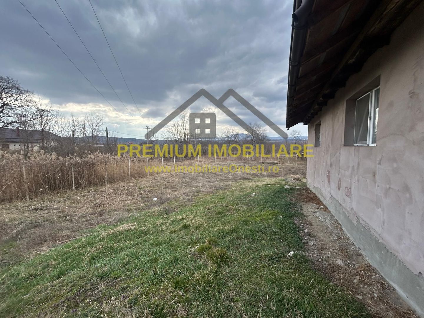 Casă de vânzare la 15 minute de Onești – teren 1000 mp - Poză 14