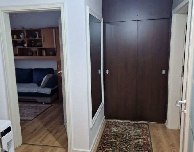 De vanzare apartament 3 camere Drumul Taberei - Poză 7