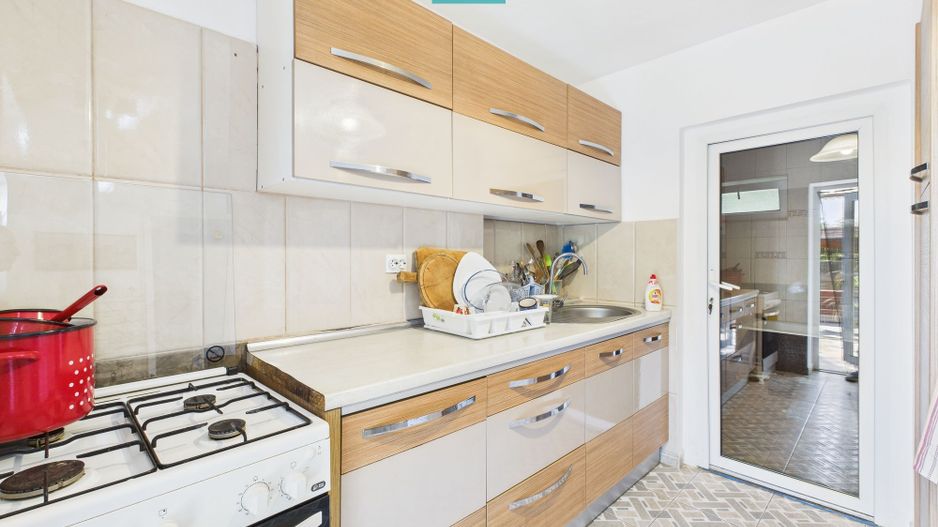 Casă 4 camere centru Vinga - Poză 9