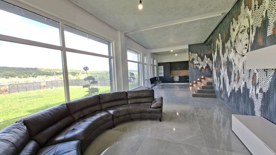 Casă moderna 229 mp utili garaj  piscina terasa balcon Cisnadioara - Poză 1