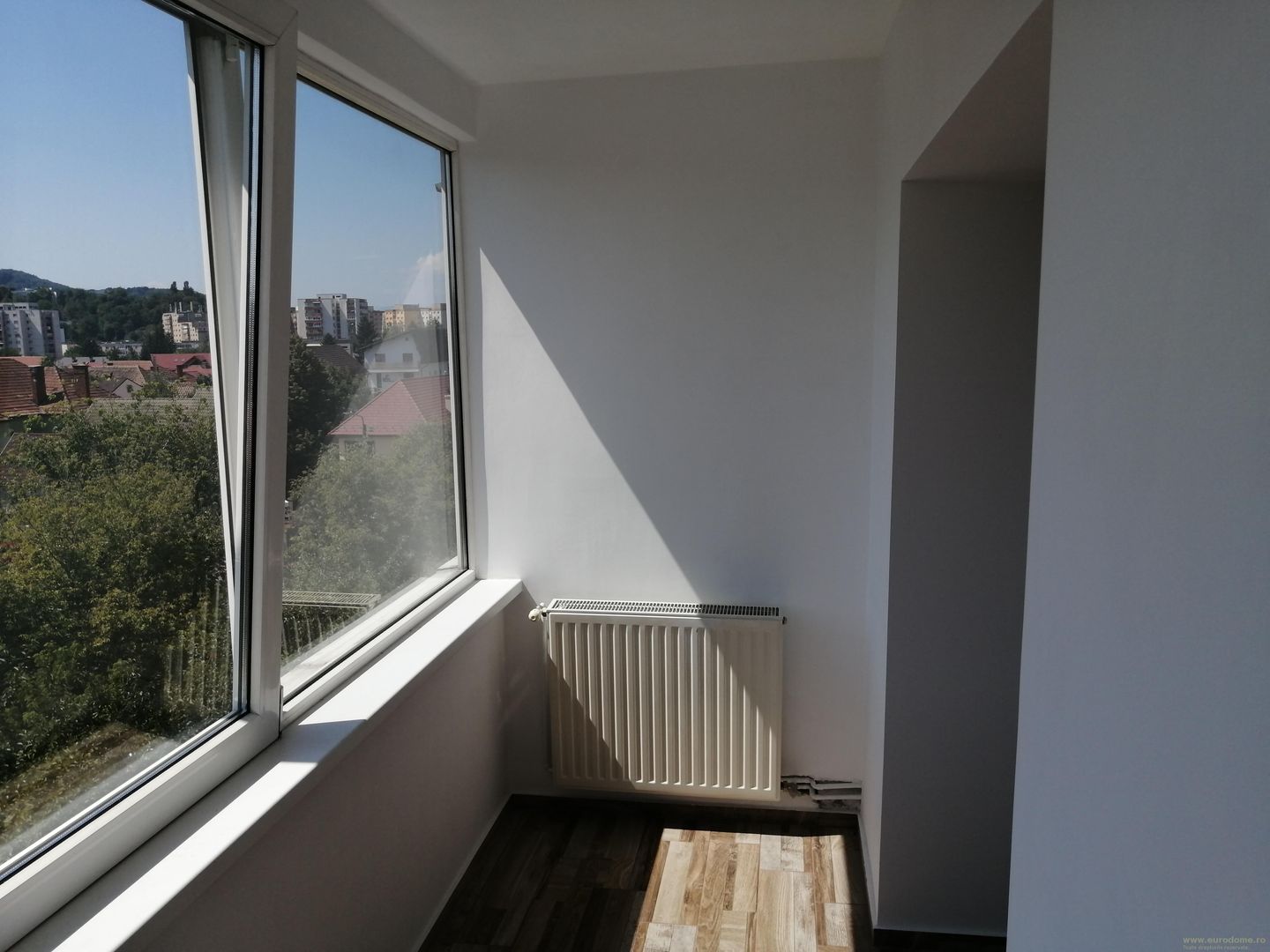 Închiriere apartament 3 camere – confort 1, decomandat. - Poză 6