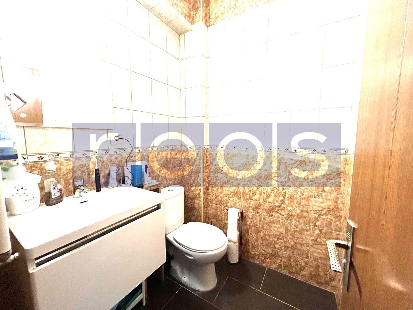 DE VANZARE 3 CAMERE SPATIOASE   | 2 BAI | 2 BALCOANE | LANGA MARRIOTT - Poză 6