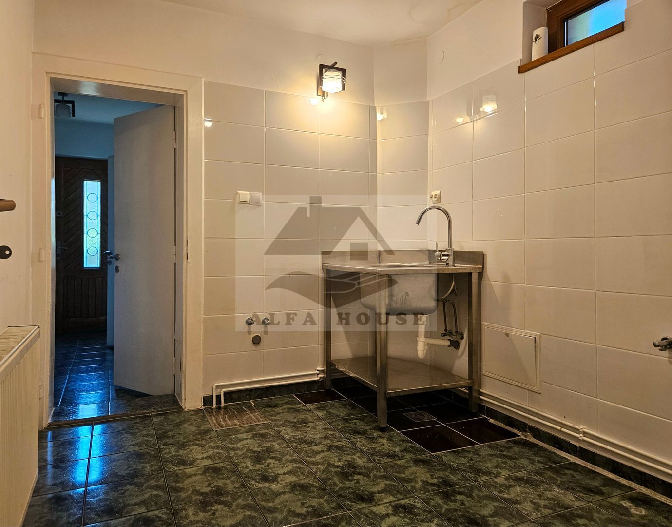 Casa deosebita cu 6 camere in  Centrul Brasovului - 210 mp - Poză 5