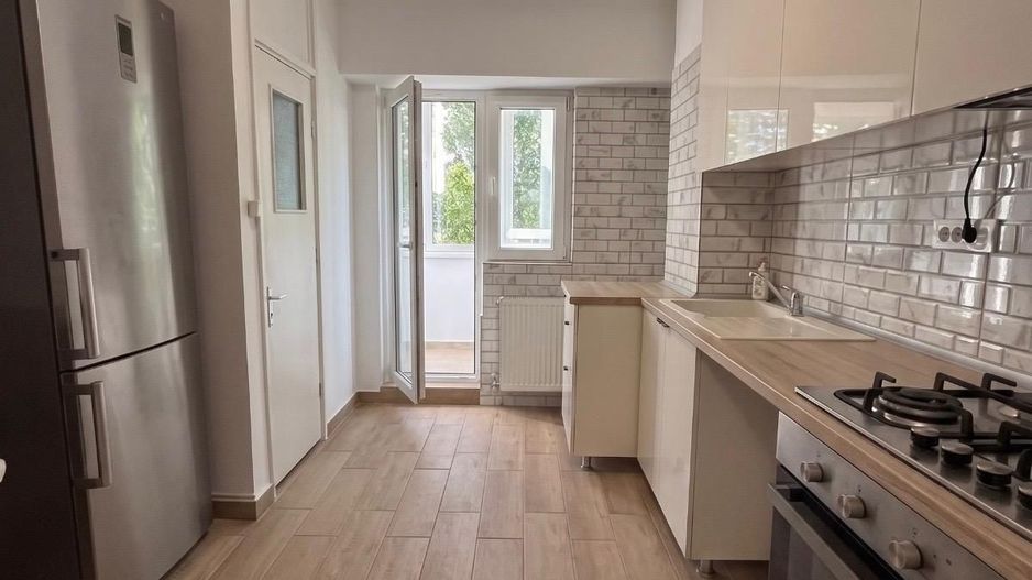 APARTAMENT 2 CAMERE ZONA MATEI BASARAB ETAJ INTERMEDIAR - Poză 5