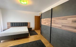 VILA CU 7 CAMERE IN COMPLEX REZIDENTIAL IN IANCU NICOLAE - Poză 4