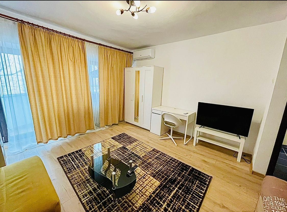 Propietar, Garsonieră de Vânzare, Liberty Mall - Poză 2