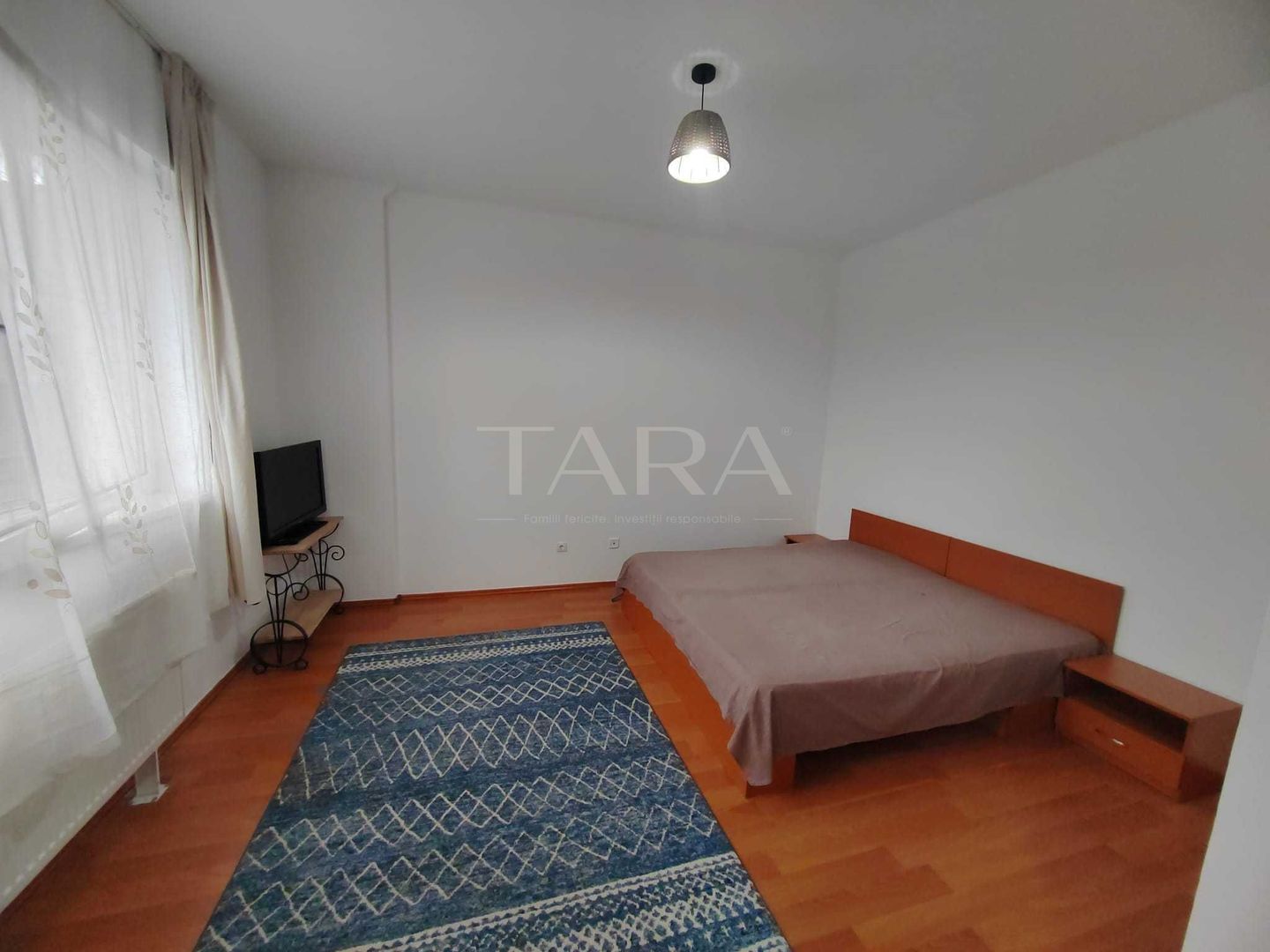 Apartament cu 1 cameră, zonă liniștită, ideal pentru investiție. - Poză 1