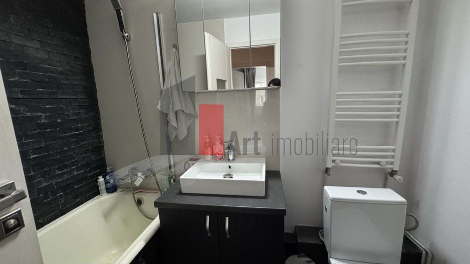 Vanzare  apartament 2 camere Gorjului, centrala termica - Poză 1