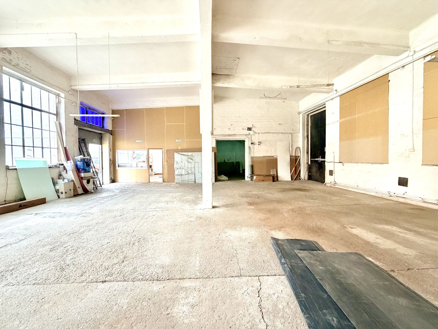 Hală de închiriat – zona Gării de Nord - Poză 9