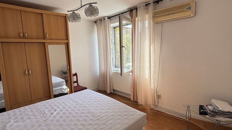 Apartament 3 camere zona Medicina - Poză 7