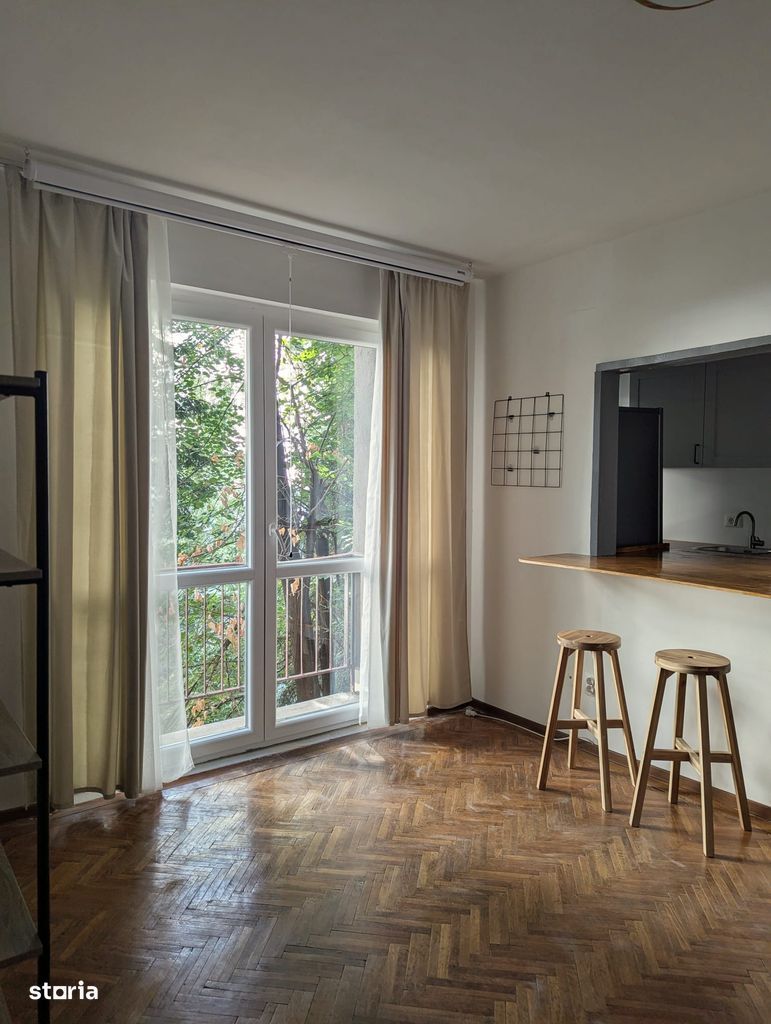 De inchiriat apartament 3 camere pe Calea Victoriei - Poză 1
