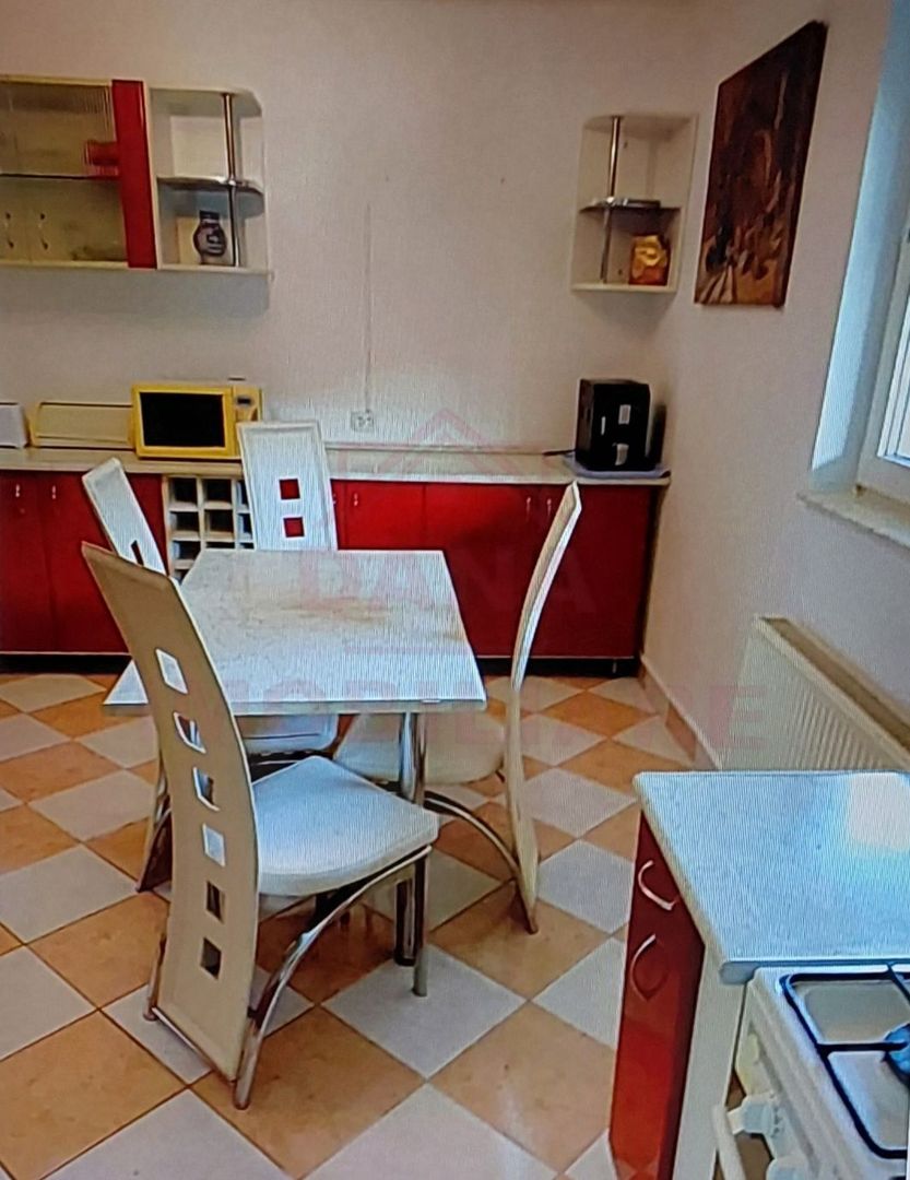 CASĂ P+E, 360 MP, 5 CAMERE\ OȚELU-ROȘU\ZONA GAI - Poză 11