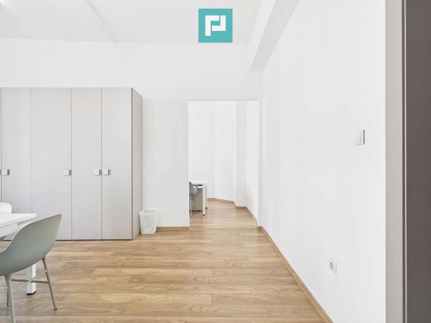Spațiu de birouri central | 45 mp | 2 camere - Poză 3