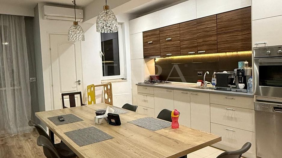 Apartament cu 3 camere și parcare inclusă – Florești, strada Eroilor. - Poză 2