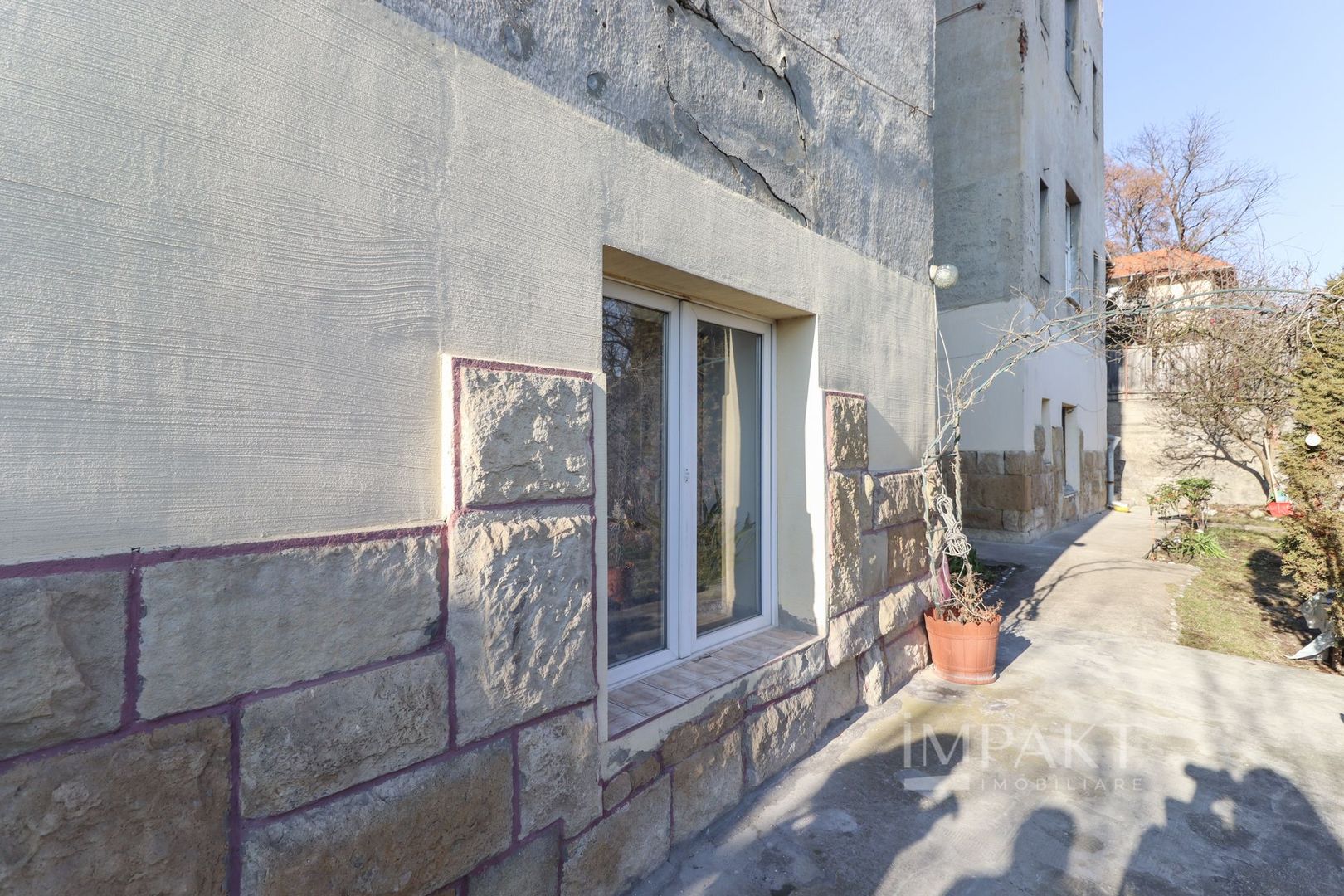 Apartament cu 3 camere si cota parte de gradina, zona strazii Horea! - Poză 14