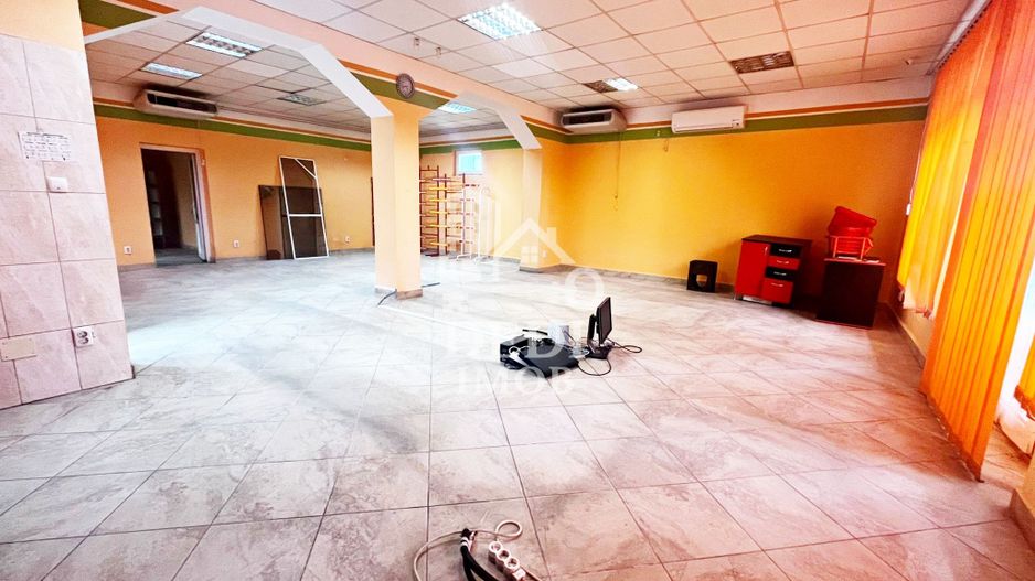 Casa de vanzare cu 3 camere in Biharia, Oradea - Poză 4