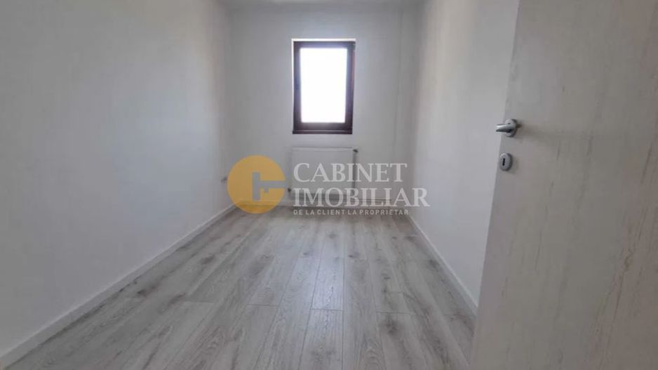 Apartament cu 3 camere decomandat - renovat complet - Pacurari - Poză 4