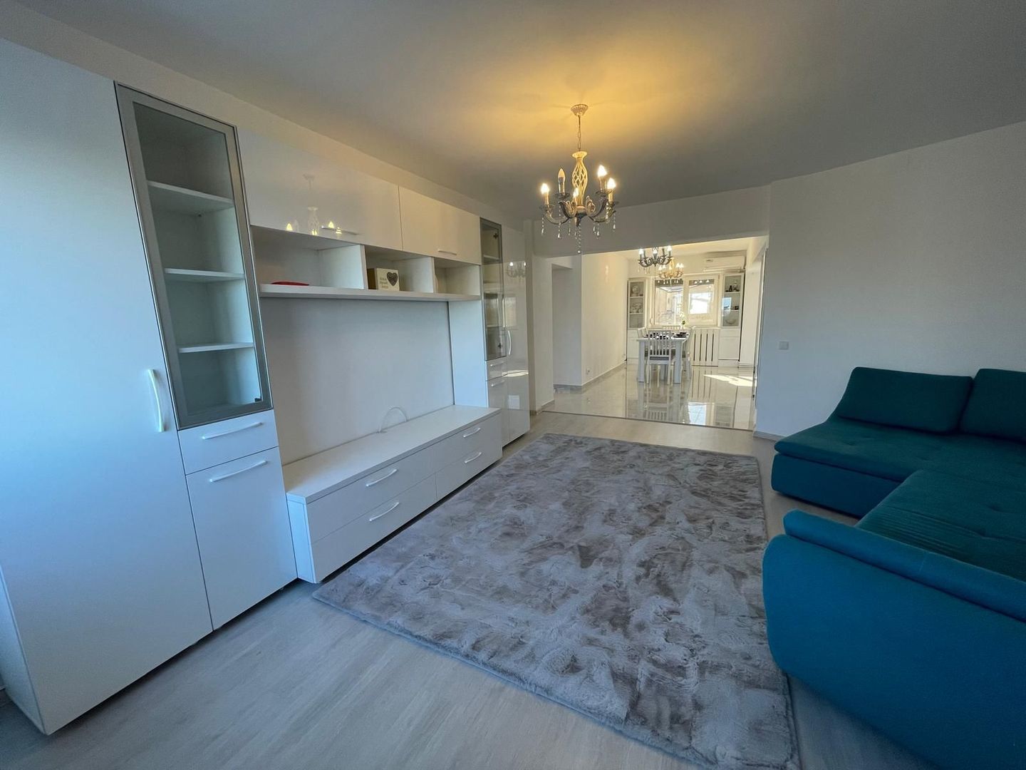 AP. 3 CAMERE BRANCOVEANU, CENTRALA, BOXA, MASINA SPALAT VASE, METROU - Poză 4