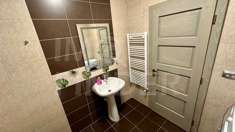 Inchiriere 2 camere Borhanci 60 mp plus terasa, parcare - Poză 11