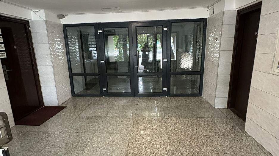 APARTAMENT MODERN RENOVAT CENTRALA TERMICA BLOC 1977 REABILITAT METROU LUJERULUI - Poză 2