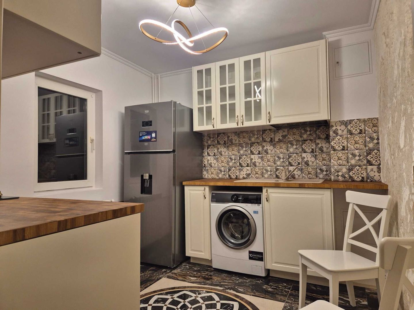 Garsoniera lux 39 mp - zona Virtutii - Poză 5