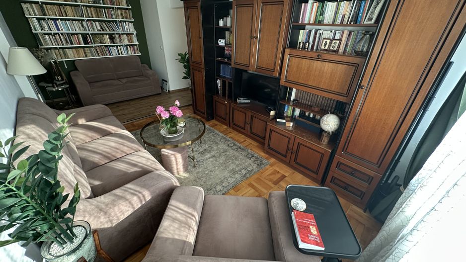 Apartment 3 camere mobilat - Poză 9