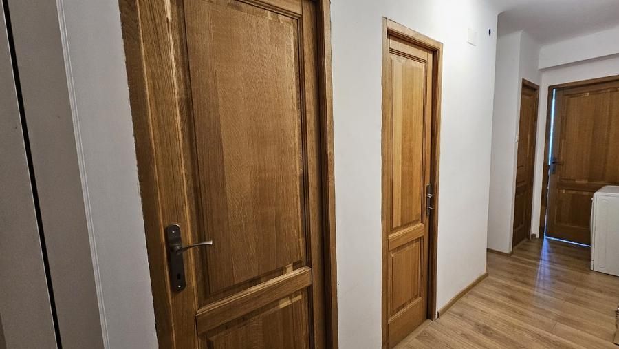 Central | 2 Camere | Decomandat | Renovat complet - Poză 10