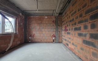 Vilă individuală în Tunari – 5 camere, curte privată - Poză 11