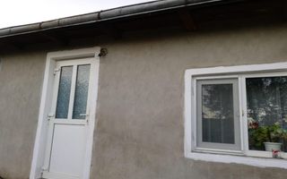 De vânzare casa în Stroiesti - Poză 3