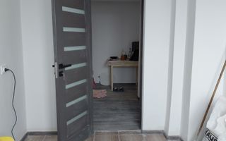 🏡 Apartament 2 camere  dec | Micro 13 | Etaj 4/5 | 55 mp totali ,liber - Poză 10