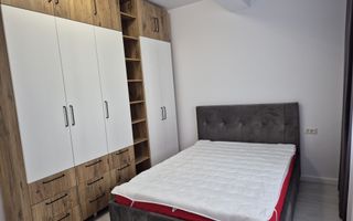 Studio de vanzare - Poză 4