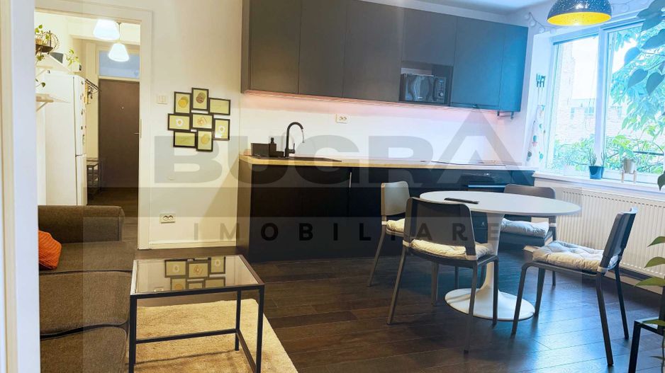 Apartament cu 3 camere la cheie, 56 mp, etaj intermediar, in Centru - Poză 3