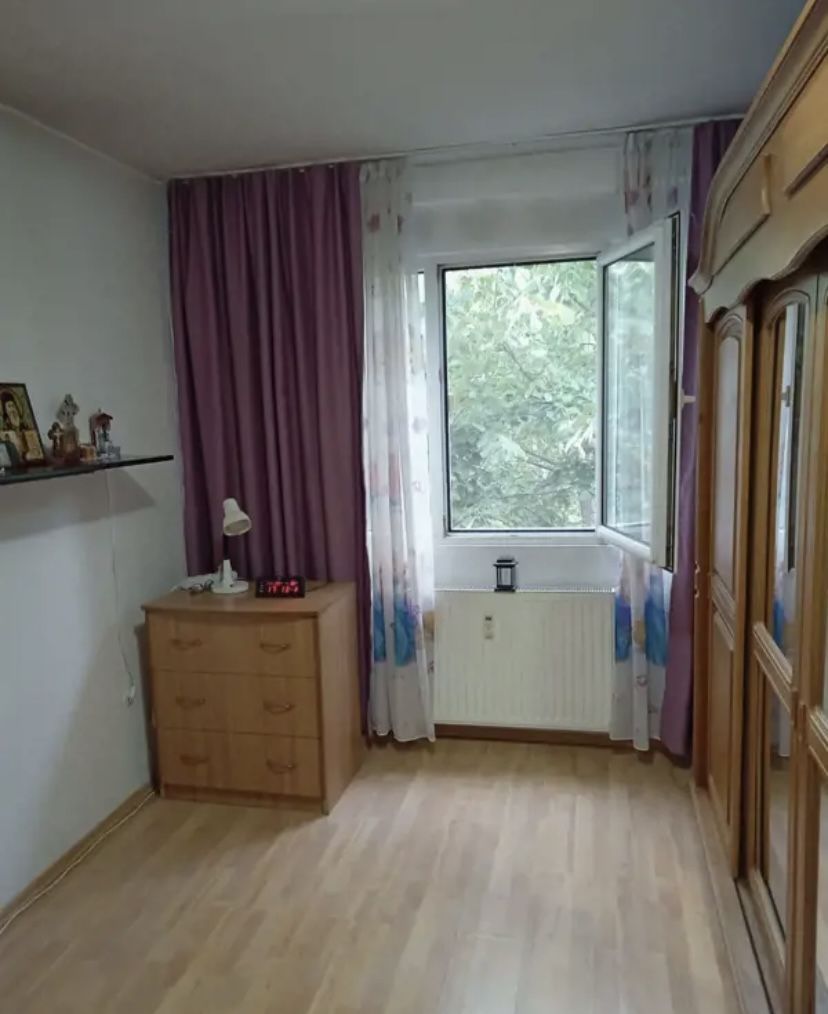 Apartament cu trei camere, Piata Sudului, 125.000€ negociabil - Poză 4