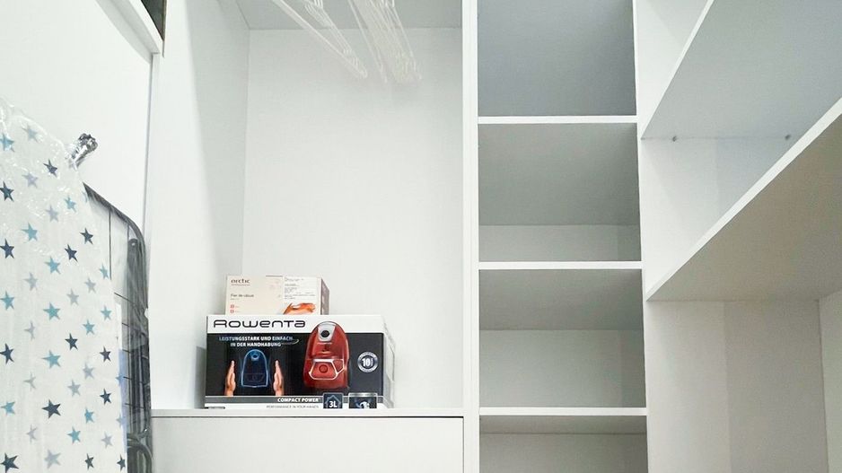 De închiriat studio complet mobilat - Dressing Walk In– Cortina North - Poză 8